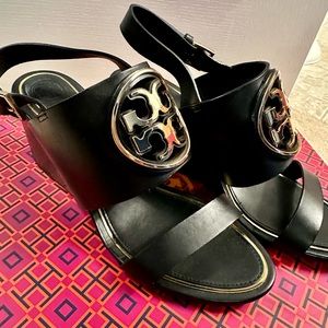Tory Burch Black Leather Logo Slingback Sandals with Gold Emblem